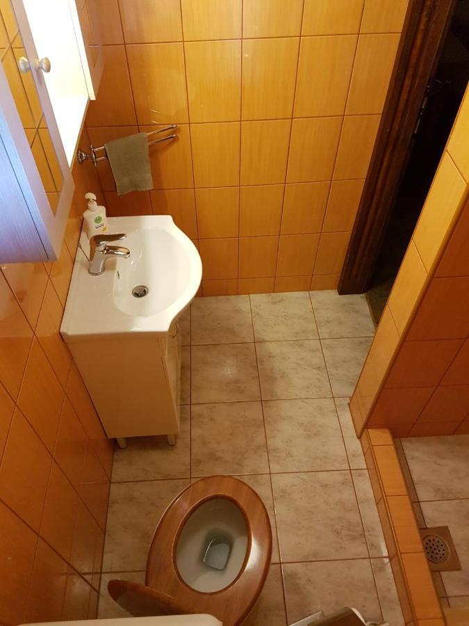 Cottage Plavi Lav Potok Екстер'єр фото